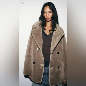 ADORABLE REVERSIBLE DOUBLE-FACED 
 Women taupe Double-Breasted Coat.NWT